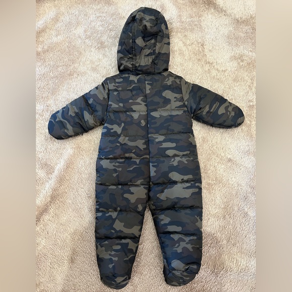 Baby Boys Camo Print Pram Faux Fur Hooded Snowsuit - Picture 2 of 4